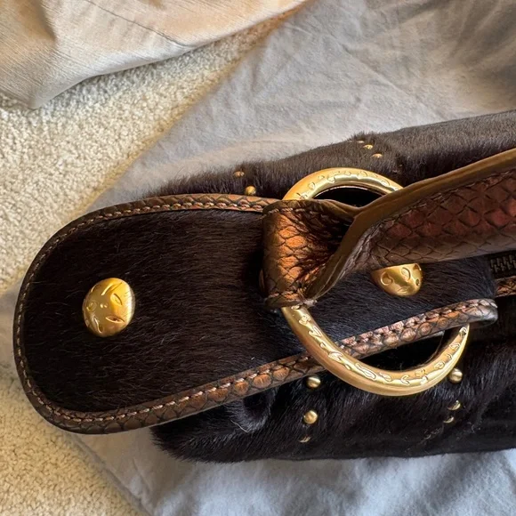 Max NY leather purse with gold accents mint - Picture 2 of 4